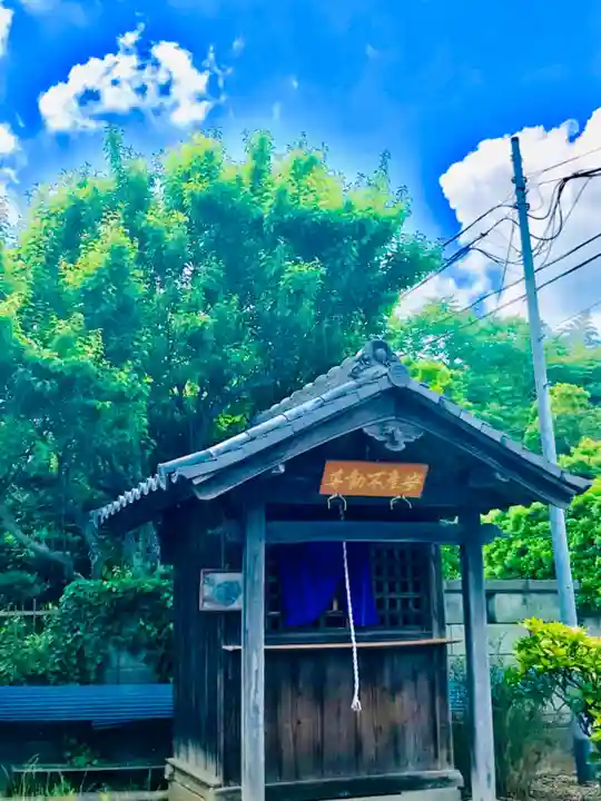 穴塚安産不動尊のその他建物