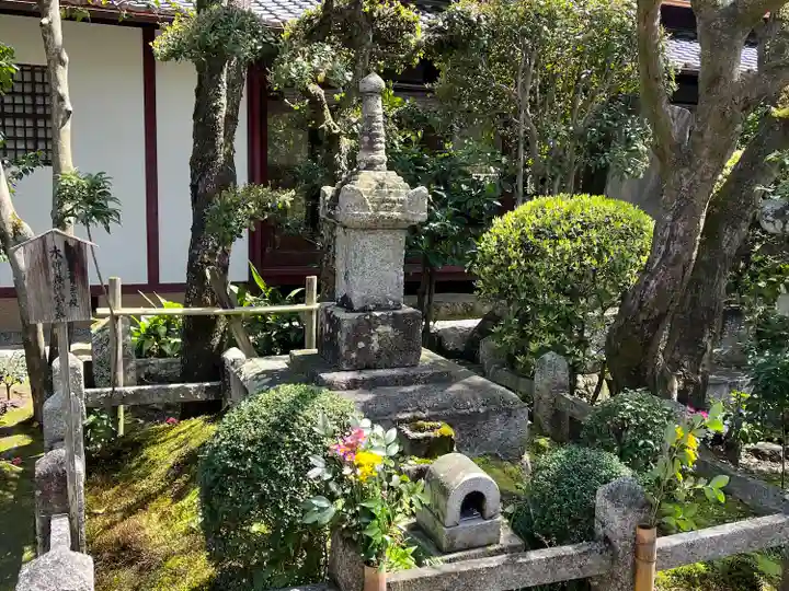 義仲寺(滋賀県)