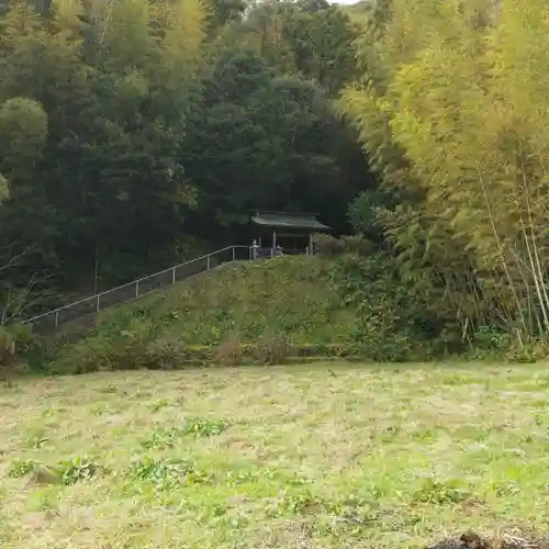 出世稲荷神社のお墓