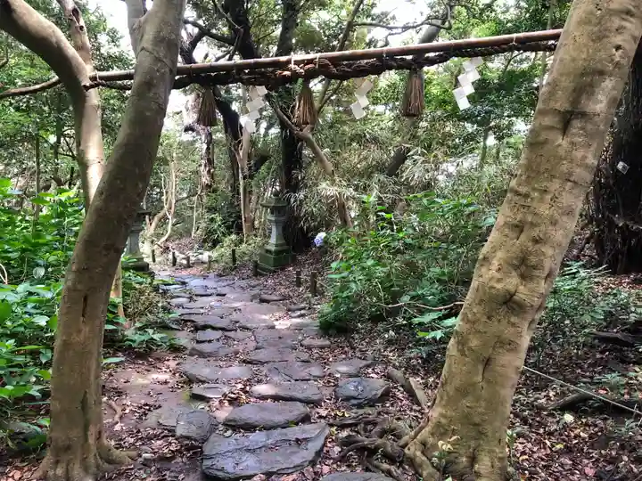 大湊神社(雄島)の周辺