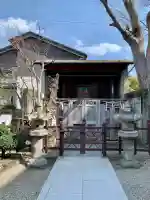 御釜神社の{uncategorized: "未分類", other: "その他", undefined: "問題あり", building: "その他建物", grave: "お墓", sacred_gate: "鳥居", guardian: "狛犬", statue: "像", buddha: "仏像", history: "歴史", nature: "自然", garden: "庭園", animal: "動物", pagoda: "塔", temizu: "手水舎", mountain_gate: "山門・神門", sanctuary: "本殿・本堂", subordinate: "末社・摂社", art: "芸術", scenery: "景色", jizo: "地蔵", ema: "絵馬", goshuin: "御朱印", omikuji: "おみくじ", items: "授与品その他", amulet: "お守り", goshuincho: "御朱印帳", eats: "食事", festival: "お祭り", votive_dance: "神楽", shichigosan: "七五三参", wedding: "結婚式", experience: "体験その他", initially: "初詣", around: "周辺", anti_infection: "感染症対策"}