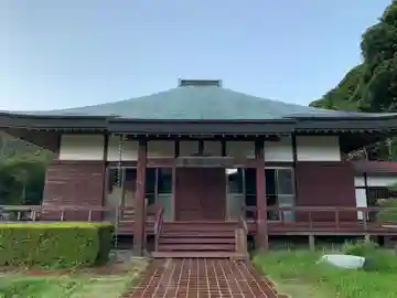 蓮生寺の本殿・本堂