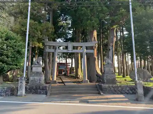 八幡宮の鳥居