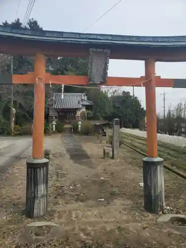 西城神社の鳥居