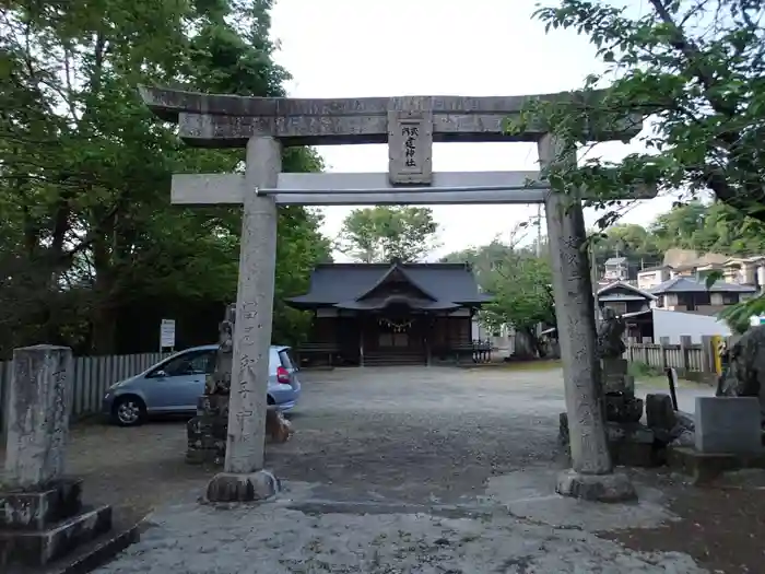 建神社の鳥居