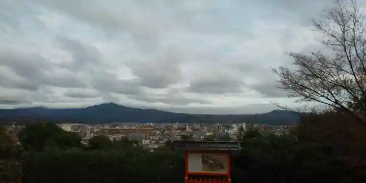 建勲神社の景色