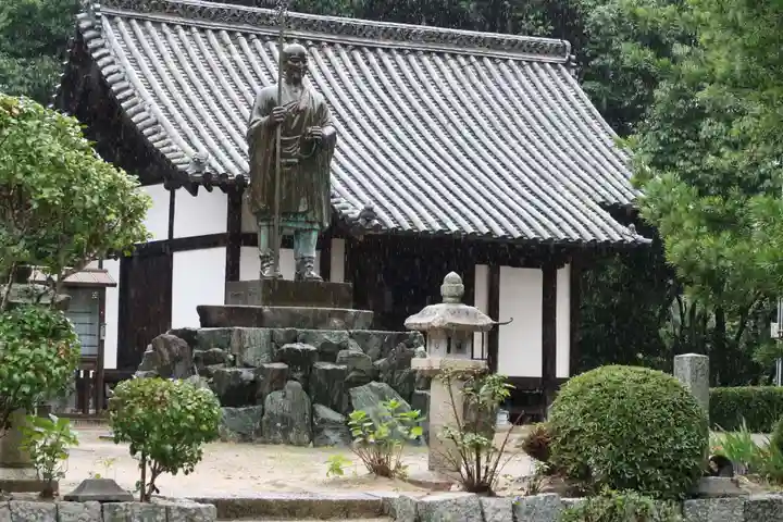 太山寺の像