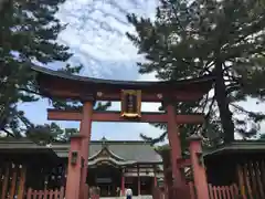 氣比神宮の鳥居