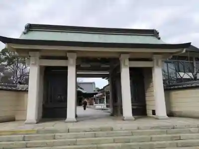 柿本神社の山門・神門