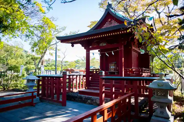 鶴岡八幡宮の末社・摂社