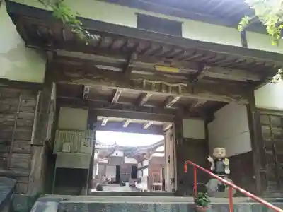 瑠璃寺の山門・神門