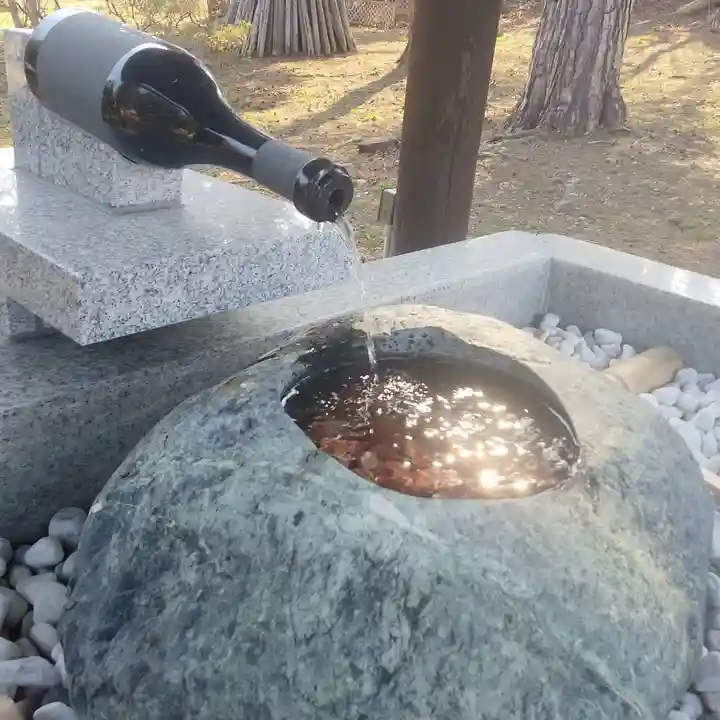 仁木神社の手水舎