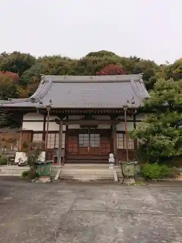 万松院の本殿・本堂