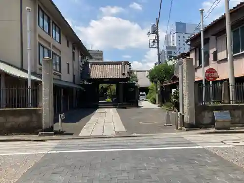 海雲寺の山門