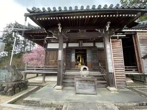 善峯寺の本殿・本堂