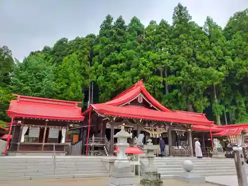 金蛇水神社の本殿