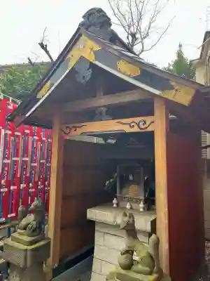 豊川稲荷分霊社の{uncategorized: "未分類", other: "その他", undefined: "問題あり", building: "その他建物", grave: "お墓", sacred_gate: "鳥居", guardian: "狛犬", statue: "像", buddha: "仏像", history: "歴史", nature: "自然", garden: "庭園", animal: "動物", pagoda: "塔", temizu: "手水舎", mountain_gate: "山門・神門", sanctuary: "本殿・本堂", subordinate: "末社・摂社", art: "芸術", scenery: "景色", jizo: "地蔵", ema: "絵馬", goshuin: "御朱印", omikuji: "おみくじ", items: "授与品その他", amulet: "お守り", goshuincho: "御朱印帳", eats: "食事", festival: "お祭り", votive_dance: "神楽", shichigosan: "七五三参", wedding: "結婚式", experience: "体験その他", initially: "初詣", around: "周辺", anti_infection: "感染症対策"}