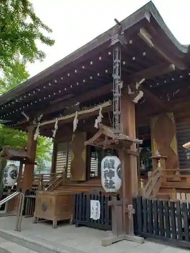 鎧神社の本殿・本堂