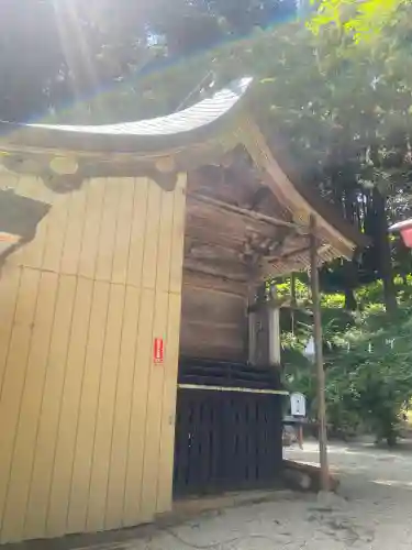 梨郷神社の{uncategorized: "未分類", other: "その他", undefined: "問題あり", building: "その他建物", grave: "お墓", sacred_gate: "鳥居", guardian: "狛犬", statue: "像", buddha: "仏像", history: "歴史", nature: "自然", garden: "庭園", animal: "動物", pagoda: "塔", temizu: "手水舎", mountain_gate: "山門・神門", sanctuary: "本殿・本堂", subordinate: "末社・摂社", art: "芸術", scenery: "景色", jizo: "地蔵", ema: "絵馬", goshuin: "御朱印", omikuji: "おみくじ", items: "授与品その他", amulet: "お守り", goshuincho: "御朱印帳", eats: "食事", festival: "お祭り", votive_dance: "神楽", shichigosan: "七五三参", wedding: "結婚式", experience: "体験その他", initially: "初詣", around: "周辺", anti_infection: "感染症対策"}