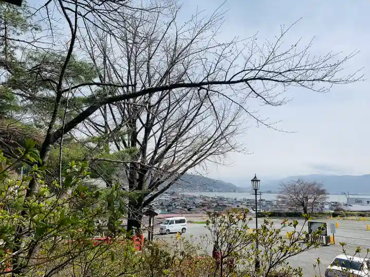 諏訪大社下社秋宮(長野県)