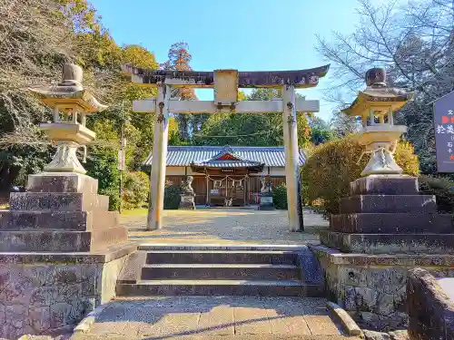 於美阿志神社（檜隈寺跡）の鳥居