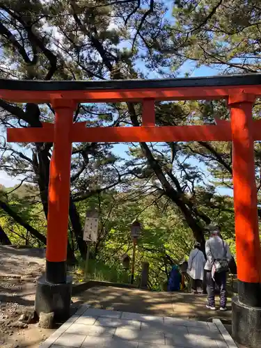 高山稲荷神社の鳥居