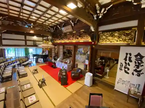宣隆寺の本殿・本堂