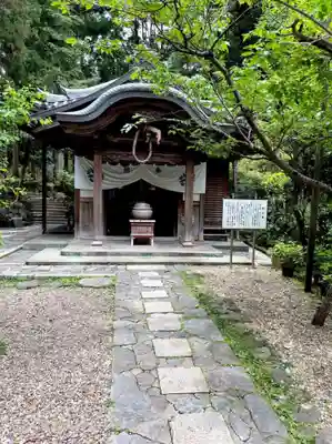 宝山寺の末社・摂社