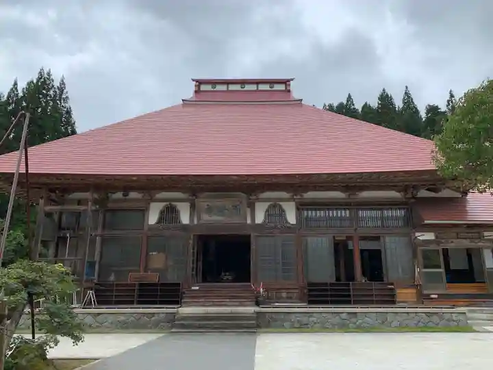 西隆寺(乙女三十三観音)の本殿・本堂