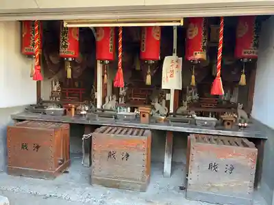 開運出世稲荷(延命院境内社)の末社・摂社