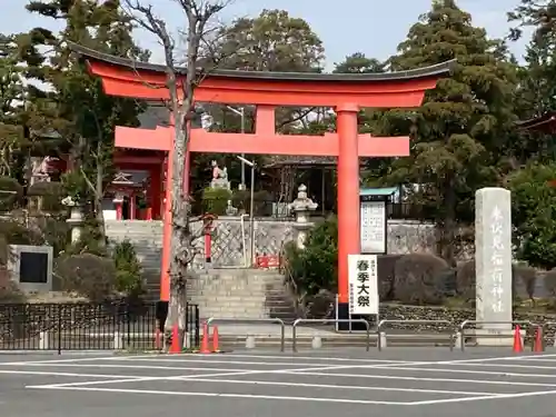 東伏見稲荷神社の鳥居