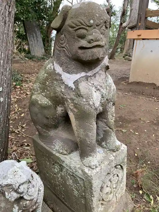 八幡神社の狛犬