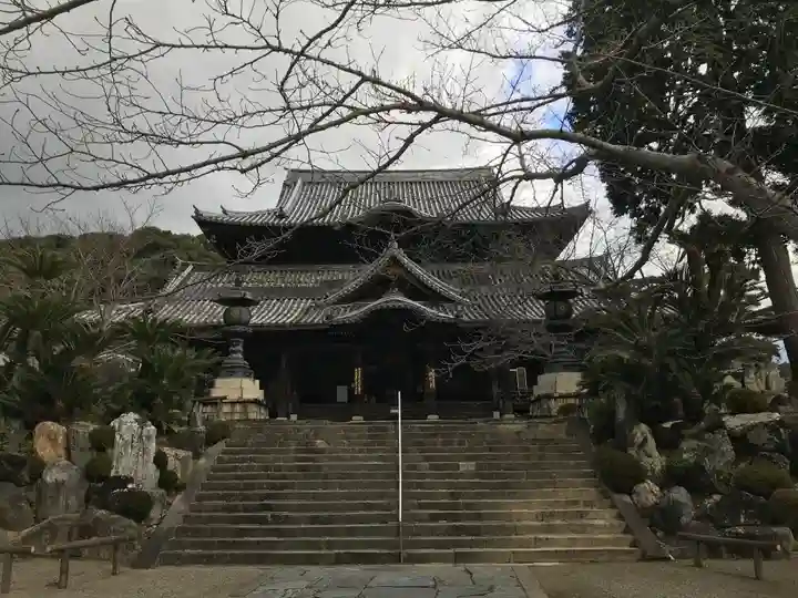 粉河寺の本殿・本堂