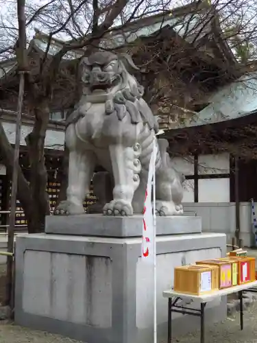 寒川神社の狛犬