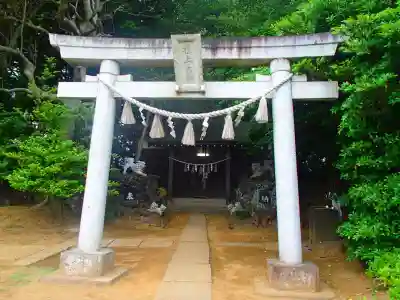 根上神社の鳥居