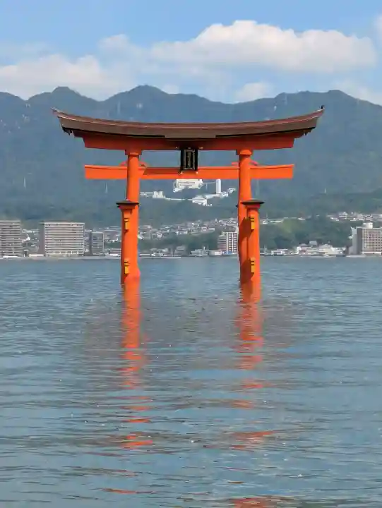 厳島神社(広島県)