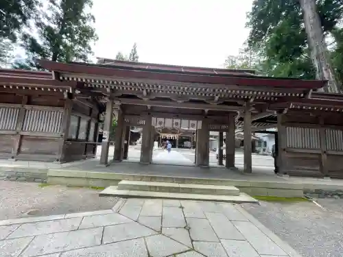 白山比咩神社(石川県)