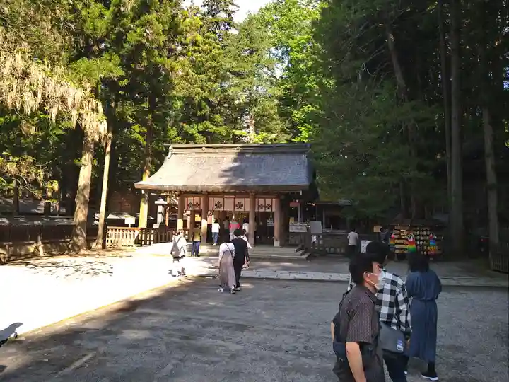 諏訪大社の本殿・本堂