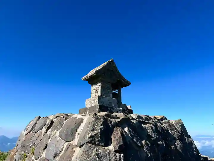 禰固岳神社(長野県)
