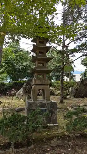 山部神社の塔