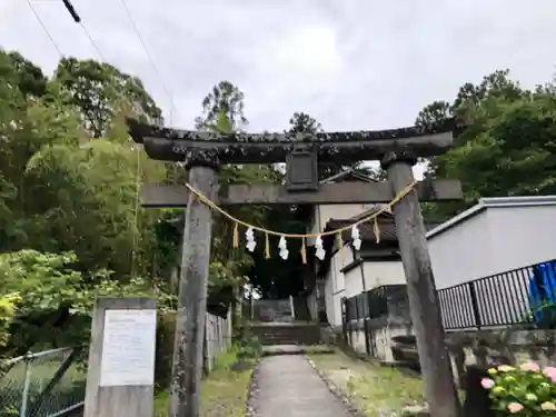 酒折宮の鳥居