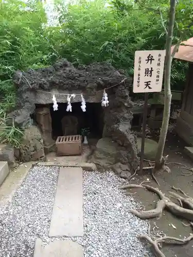 鳩ヶ谷氷川神社の末社・摂社
