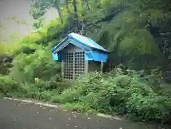 鞍掛峠道祖神の本殿