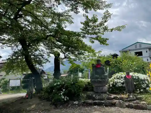 龍石寺(埼玉県)