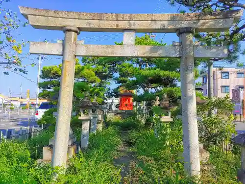 伏見稲荷大明神の鳥居