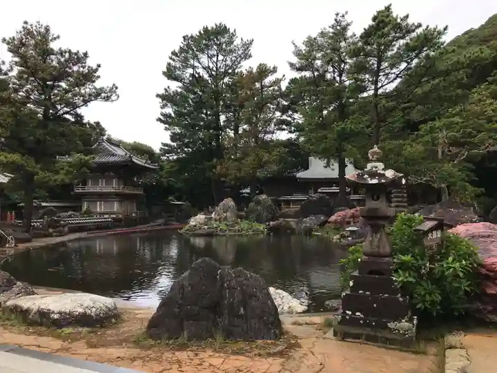 金剛福寺の庭園