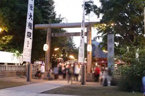 浅草神社の鳥居