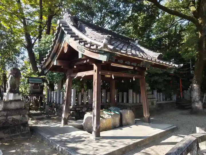 御器所八幡宮の手水舎