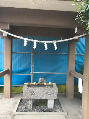 春日神社の手水舎