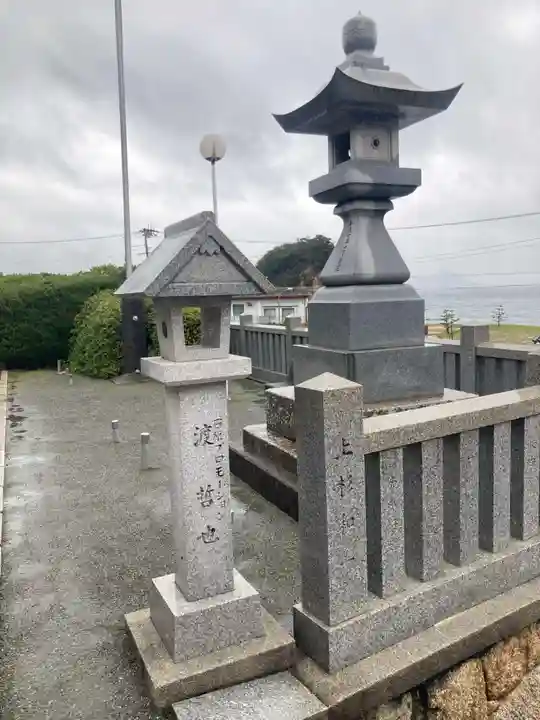 石屋神社(兵庫県)